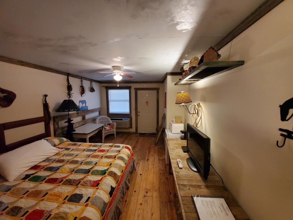 Jamesport Inn Экстерьер фото