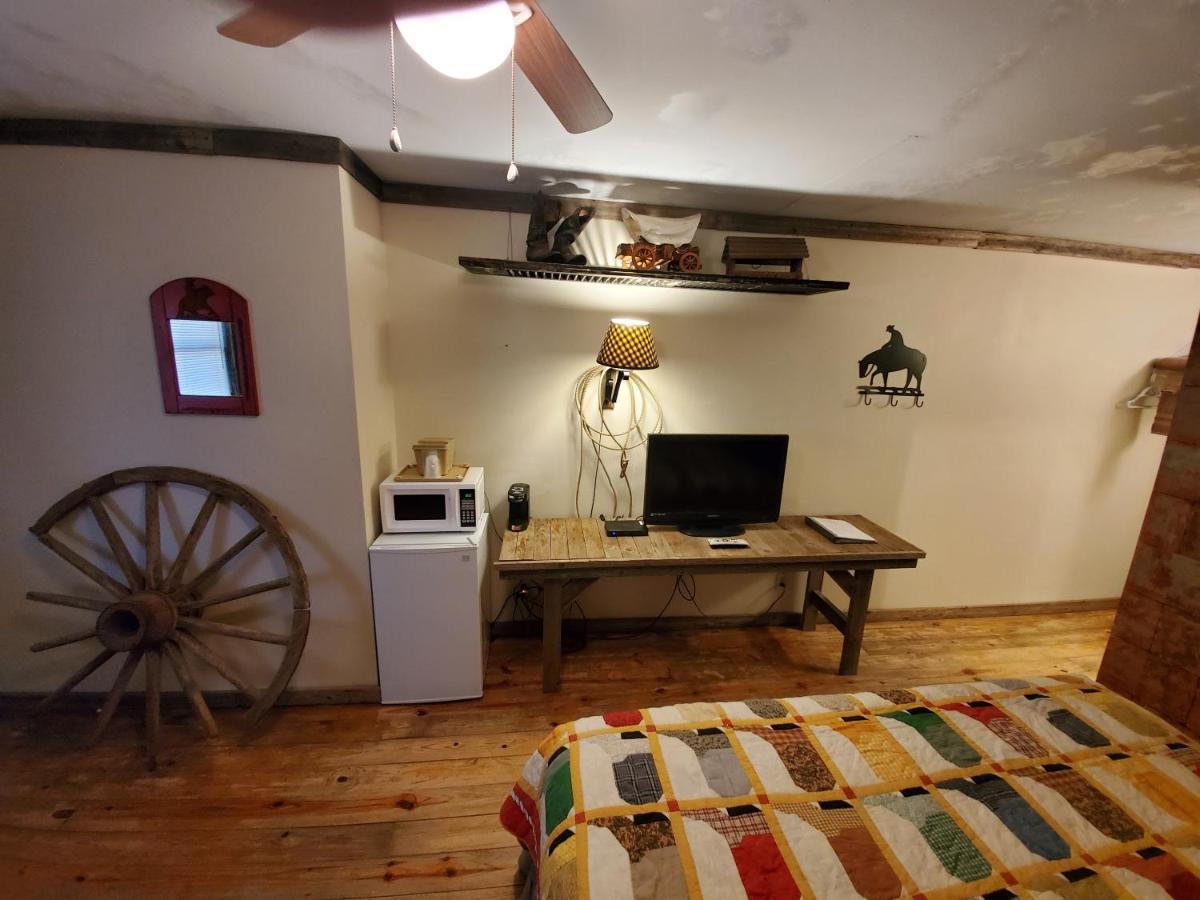 Jamesport Inn Экстерьер фото