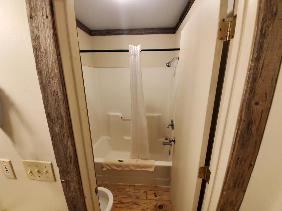 Jamesport Inn Экстерьер фото
